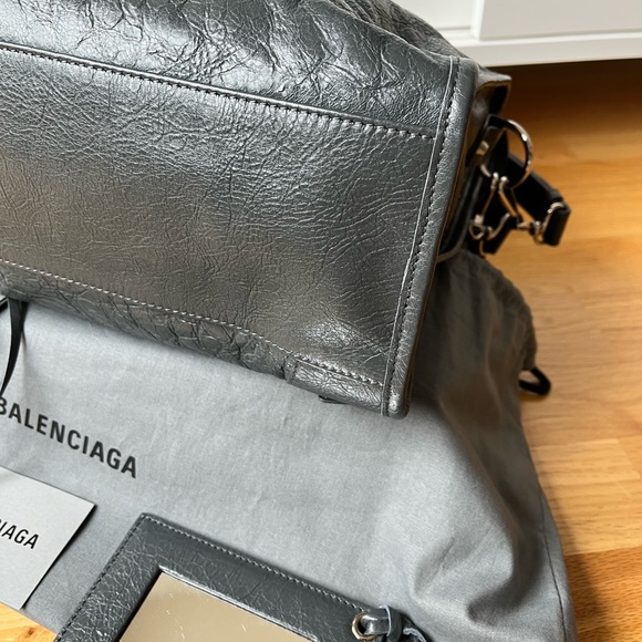 NEW Balenciaga City Bag Grey - Picture 5 of 14
